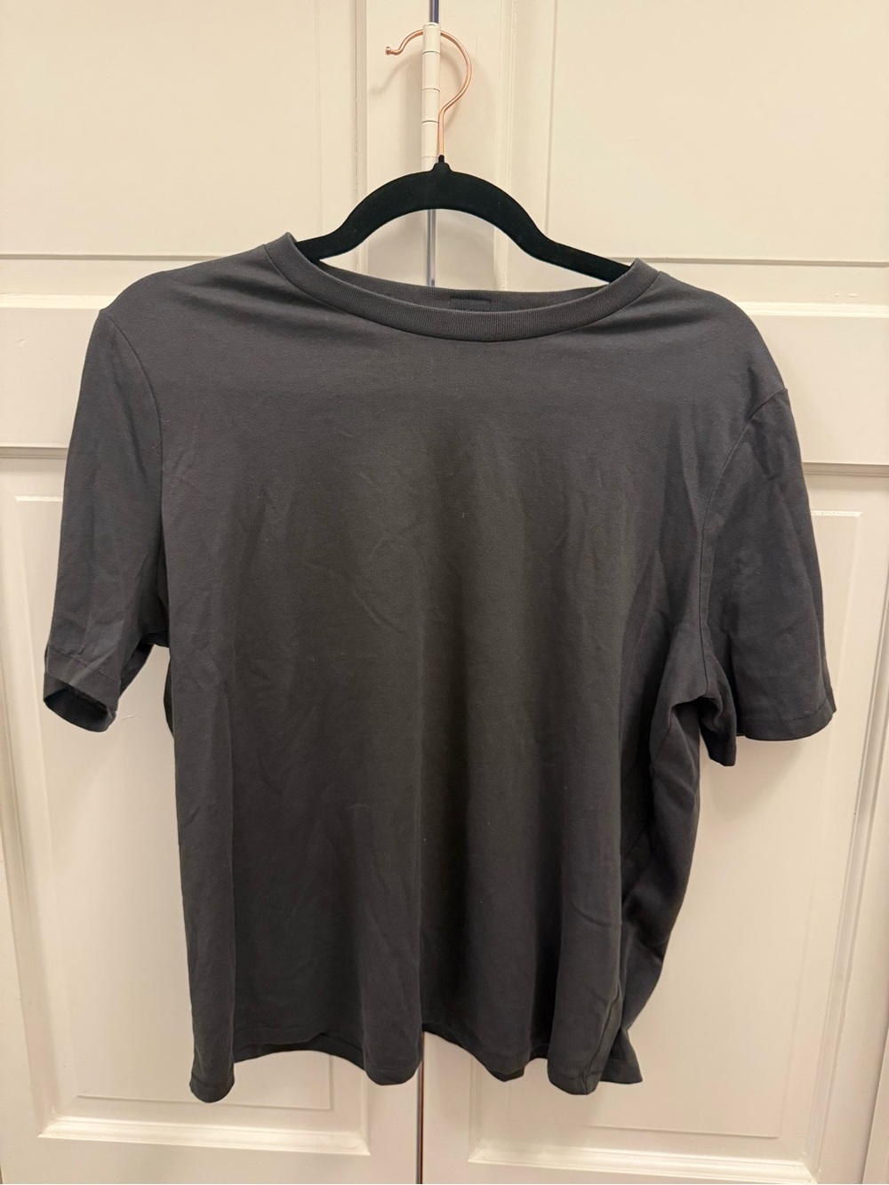 SKIMS Short Sleeve Crew Tee - Charcoal